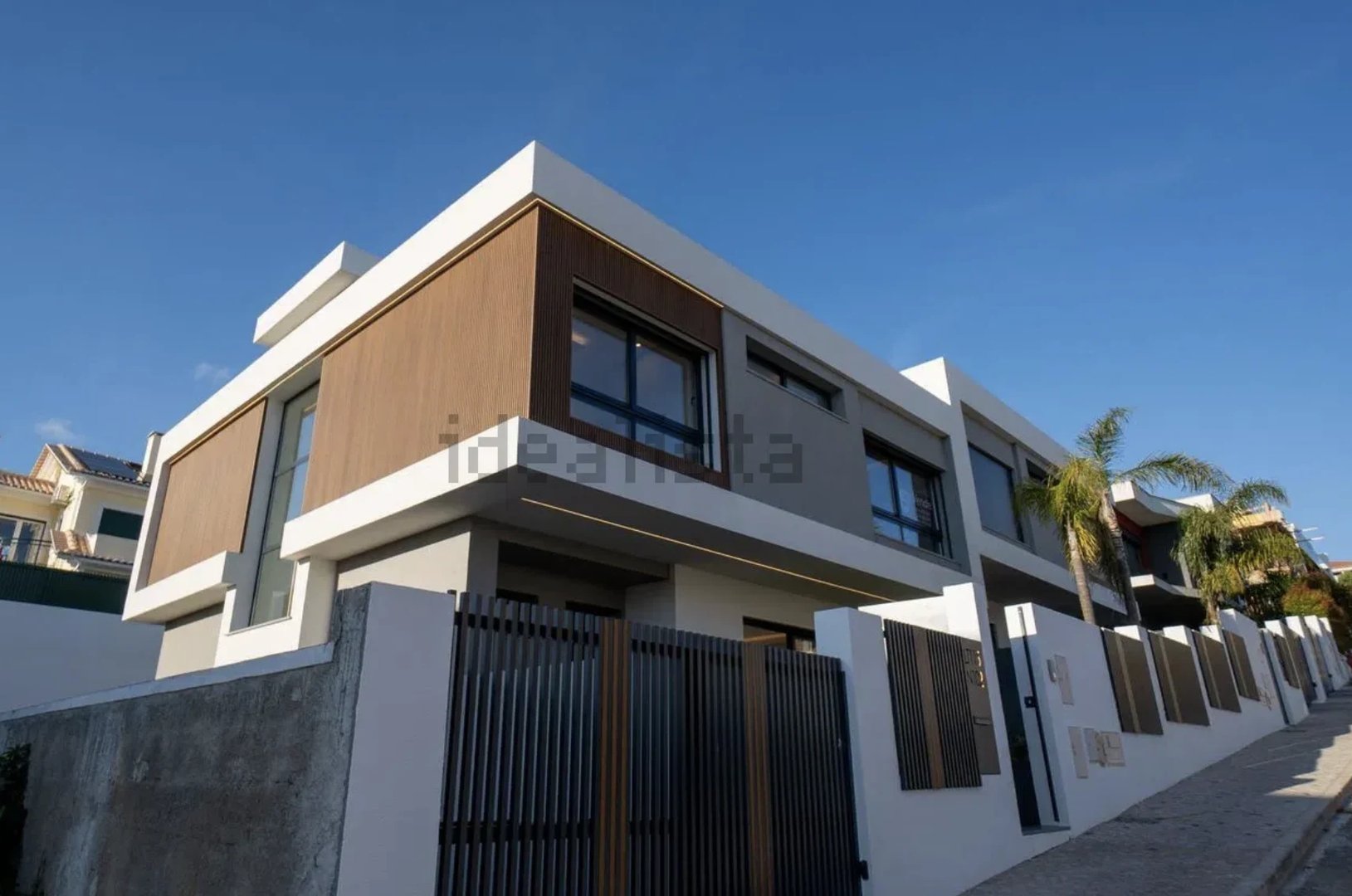 CASA - 34257193