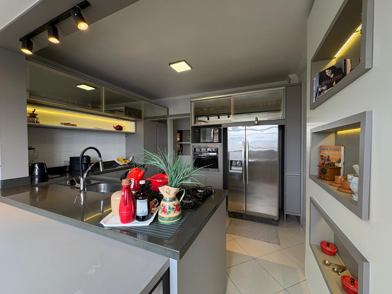 Madre Madalena  - 3 dormitórios mobiliado - Foto 8