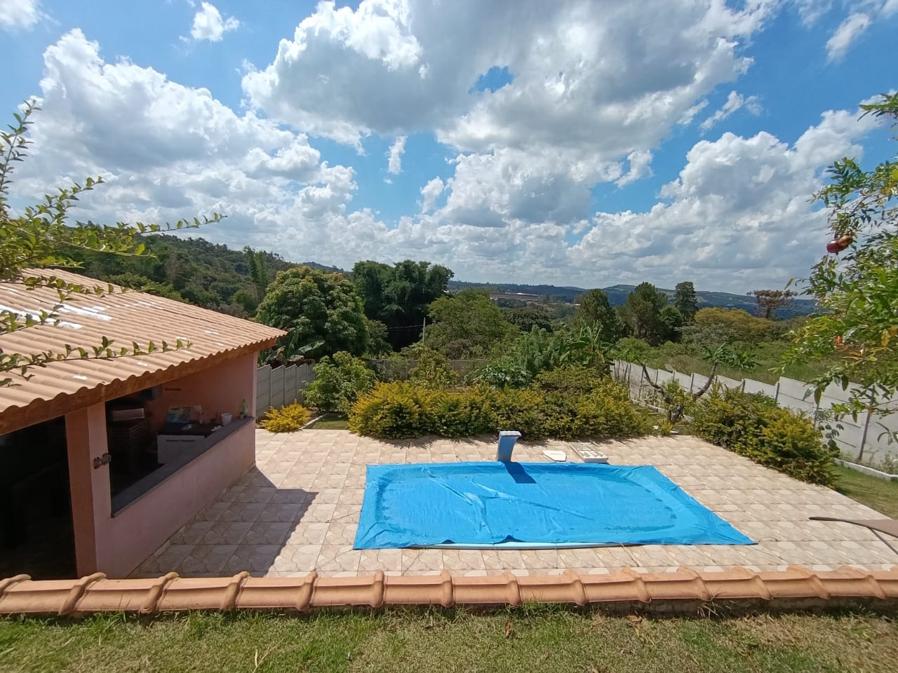 Chácara com 3 quartos, Mairinque/SP - Cod: CH-1085