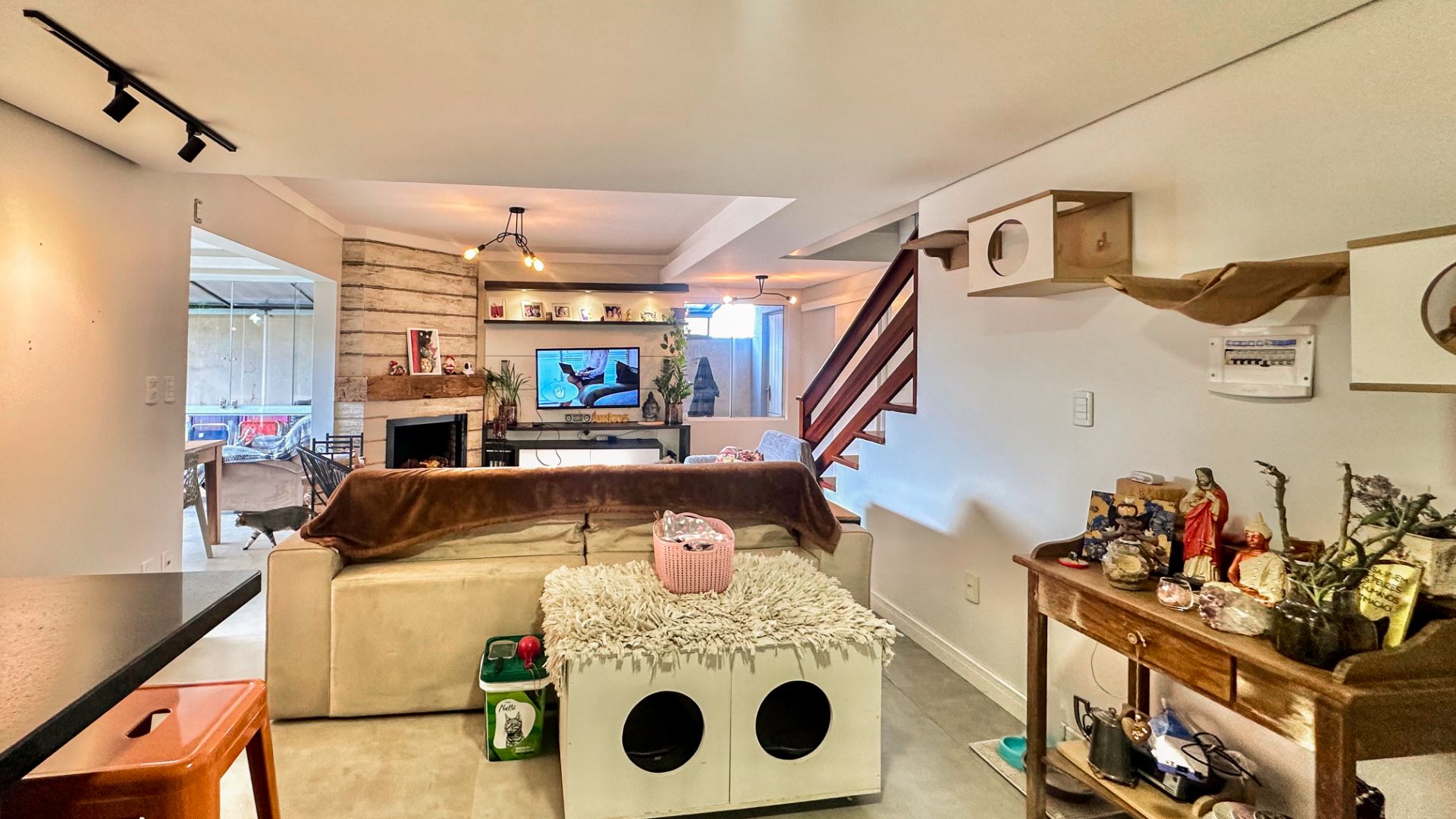 Casa no Santo Inácio com 3 dormitórios e amplo pátio - Foto 16
