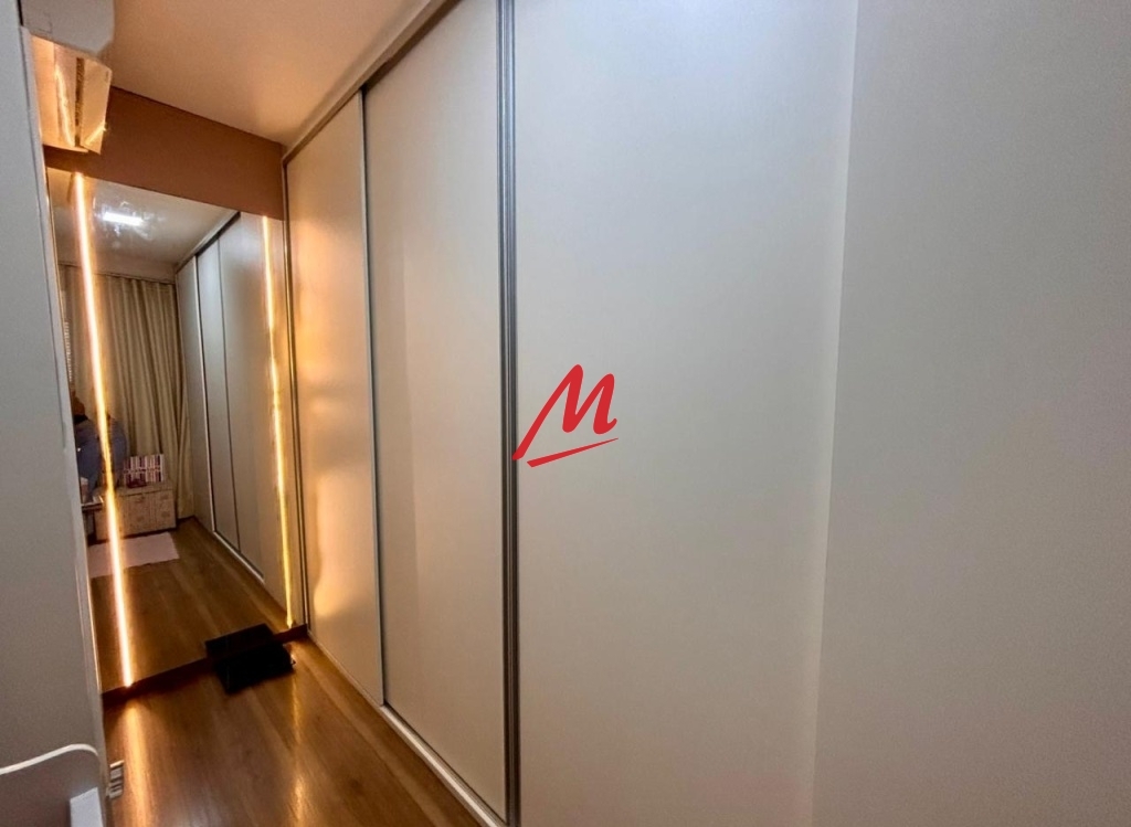 Belíssimo duplex com pátio - Foto 23