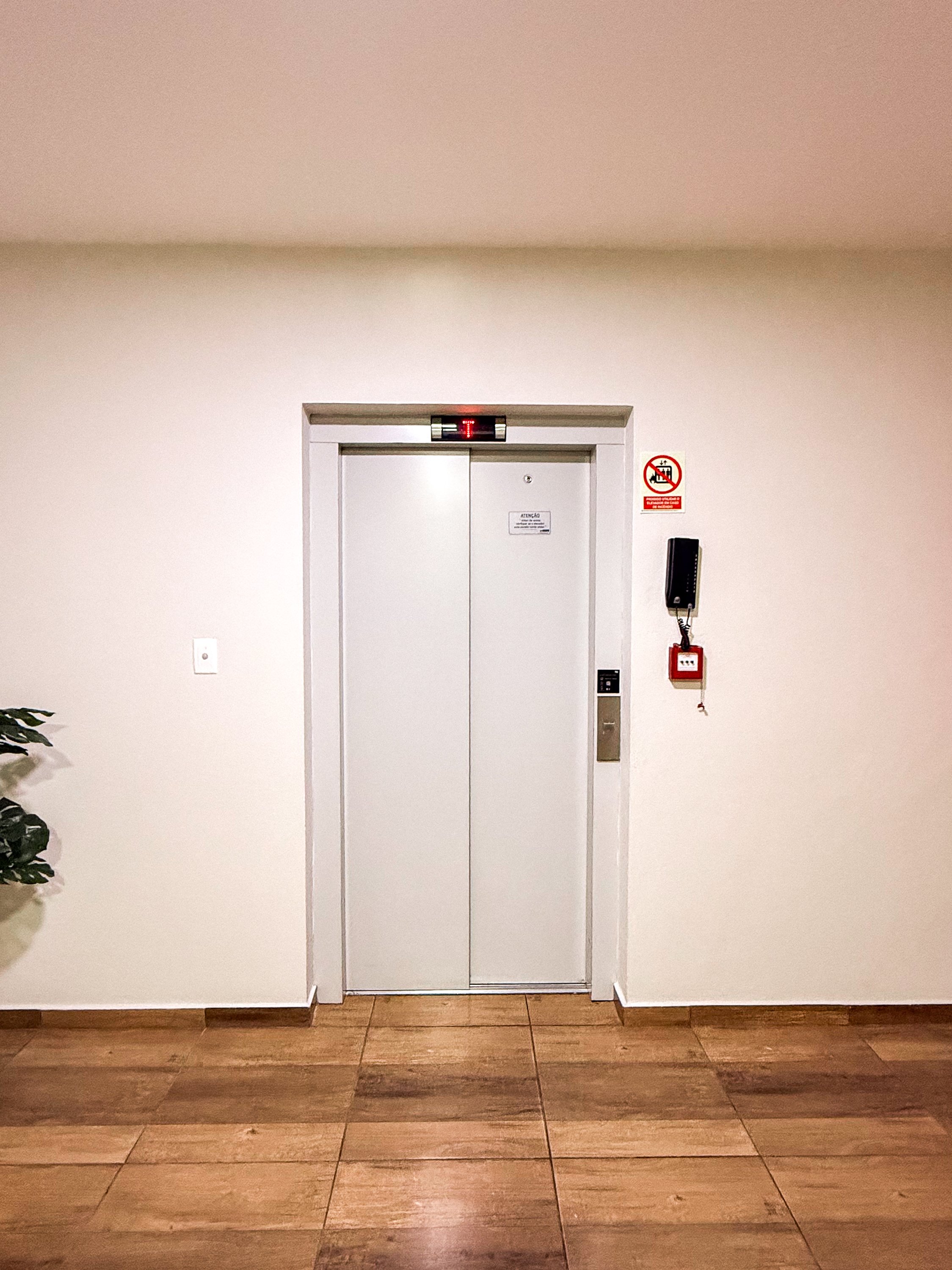 Apartamento de 2 dormitórios no Universitário - Foto 4