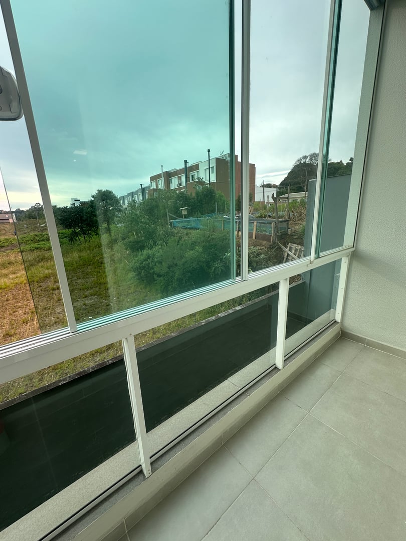 SOBRADO TRIPLEX SEMIMOBILIADO EM NOSSA SENHORA DA SAÚDE — foto 3