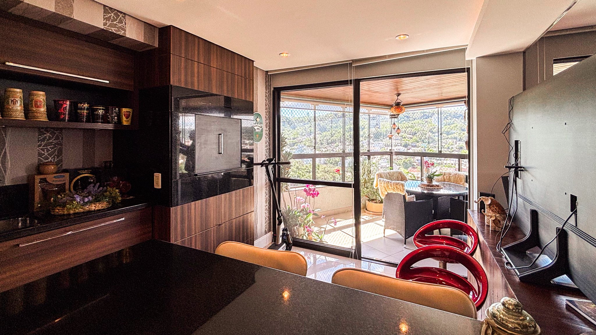 Apartamento 1 por andar com  3 suítes no Santo Inácio - Foto 9