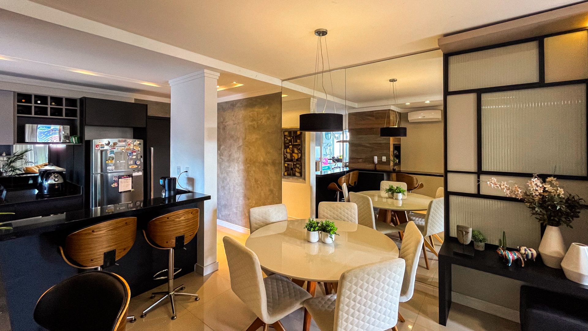 Apartamento no Centro com 2 dormitórios