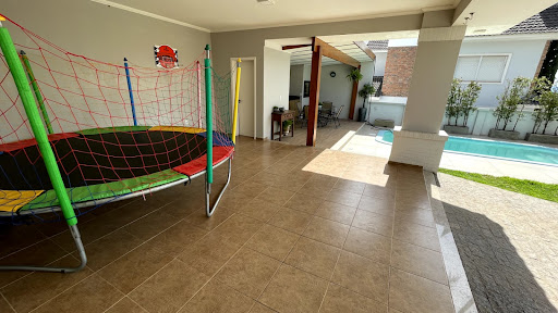 Casa de Condomínio no Country com 4 dormitórios - Foto 21