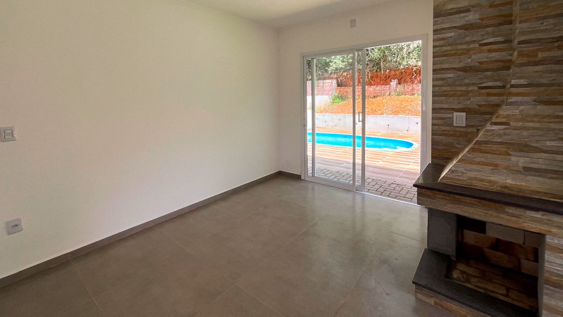 Casa no Green Village com 3 dormitórios, Suíte e Piscina - Foto 8