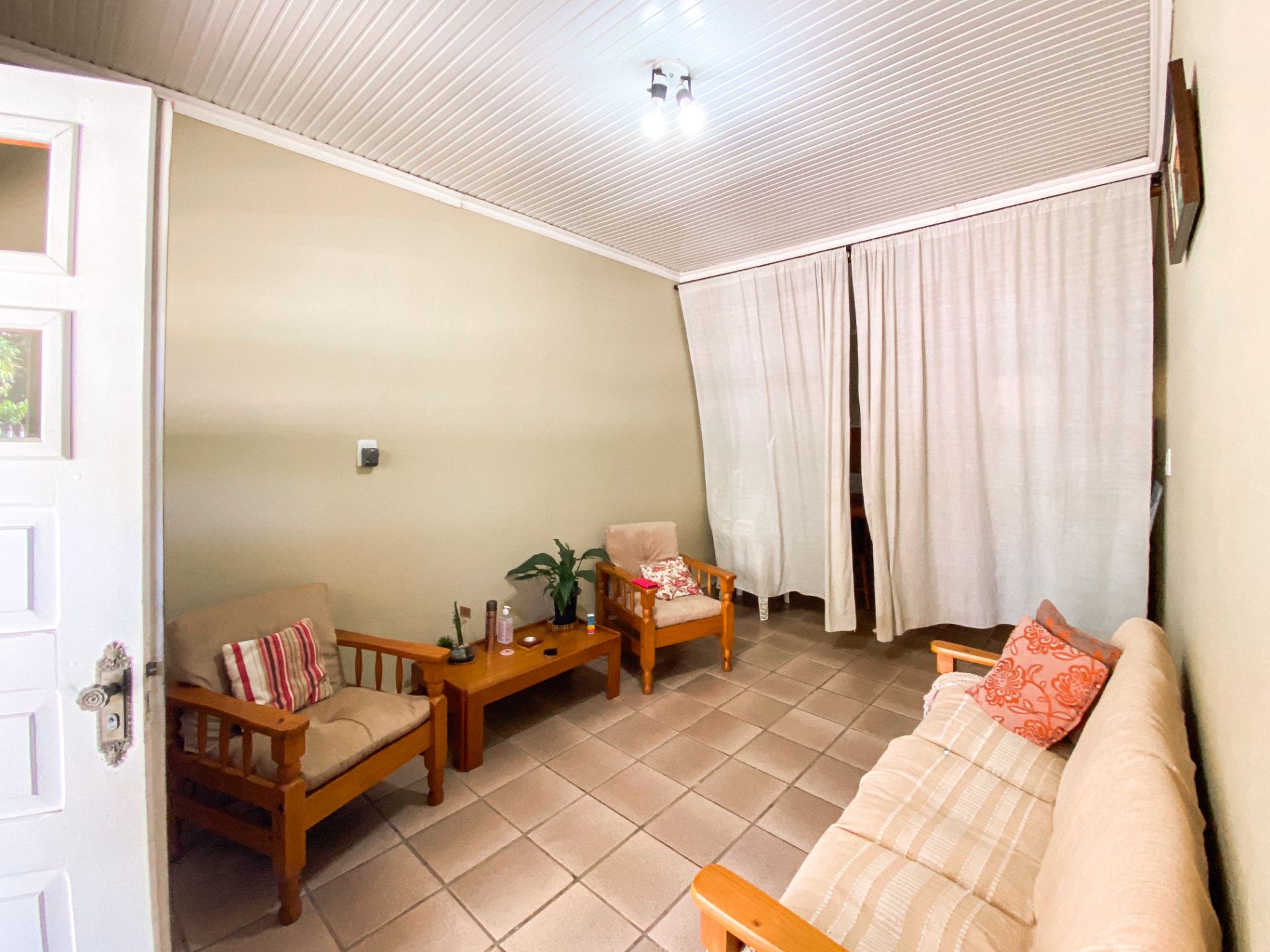 Casa no Santo Inácio com 3 dormitórios - Foto 8