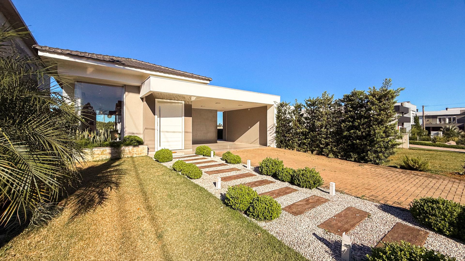 Casa no Belle Ville com 3 dormitórios e suíte