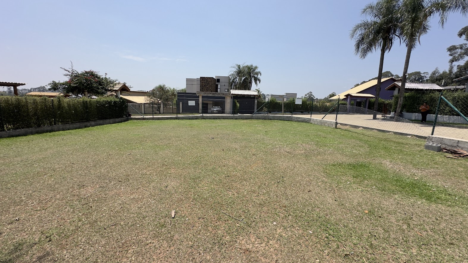 Terreno à Venda em Condomínio Fechado em Mairinque – 1.000 m²