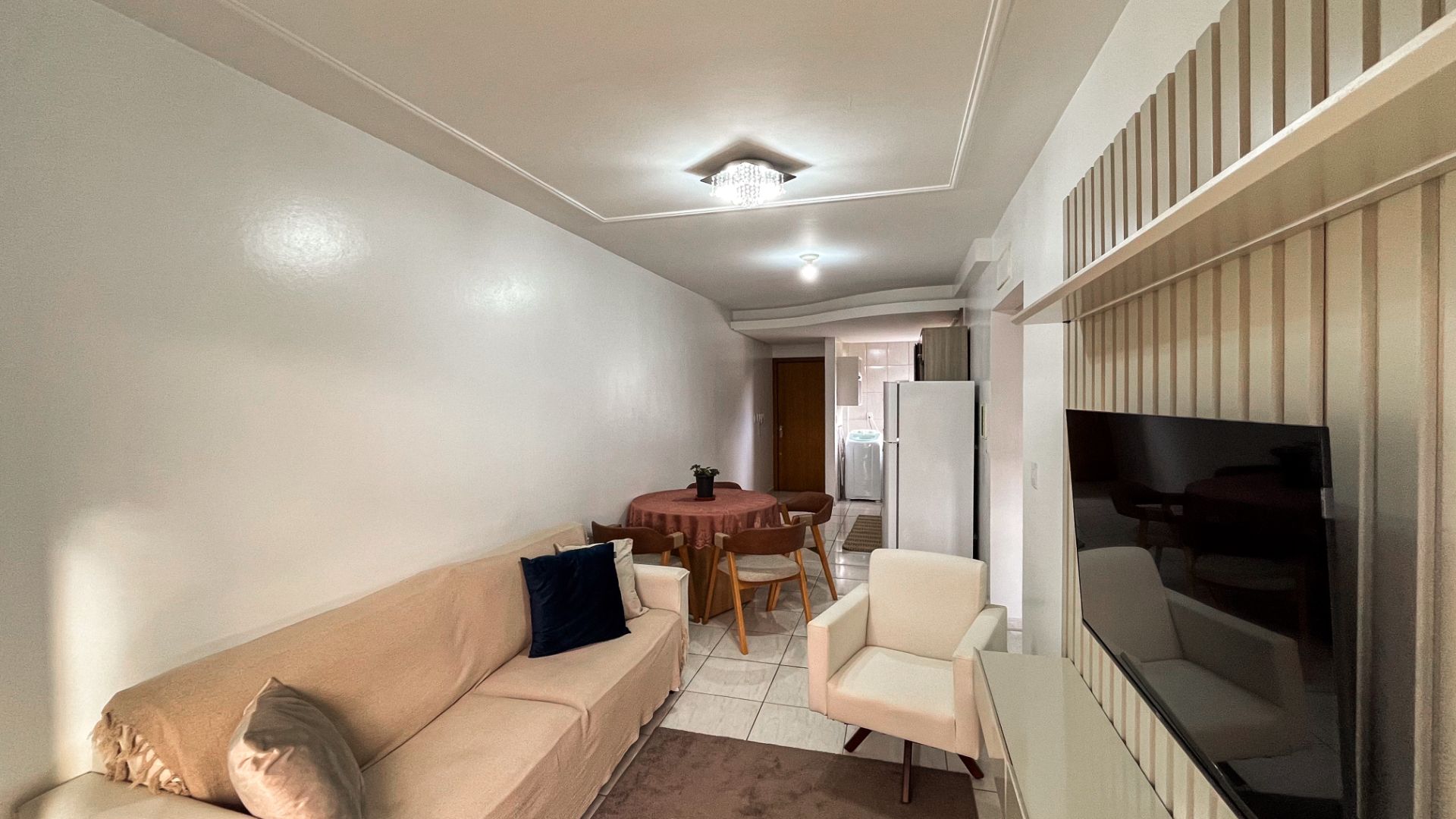 Apartamento no Universitário com 2 Dormitórios - Foto 7