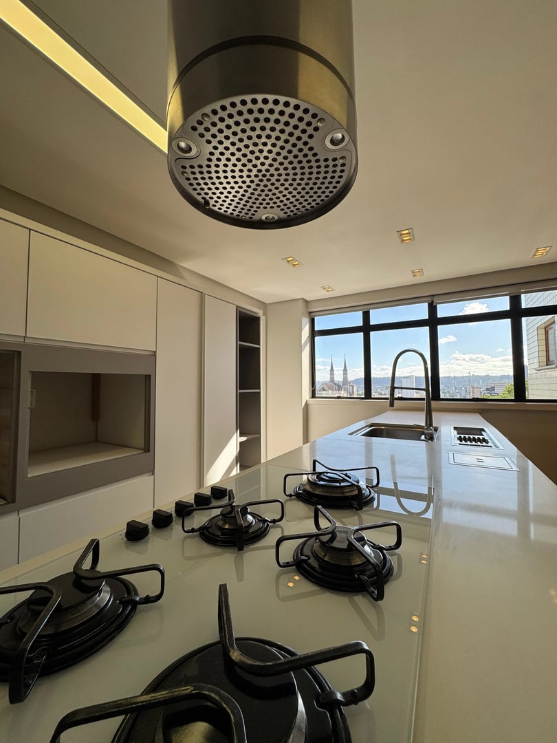 Apartamento no Centro com 3 dormitórios, sendo 1 suíte. - Foto 14