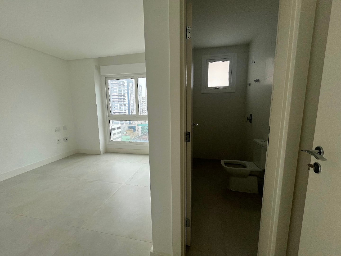 Apartamento no Edifício Camboas Residence à venda em Balneário Camboriú — foto 10