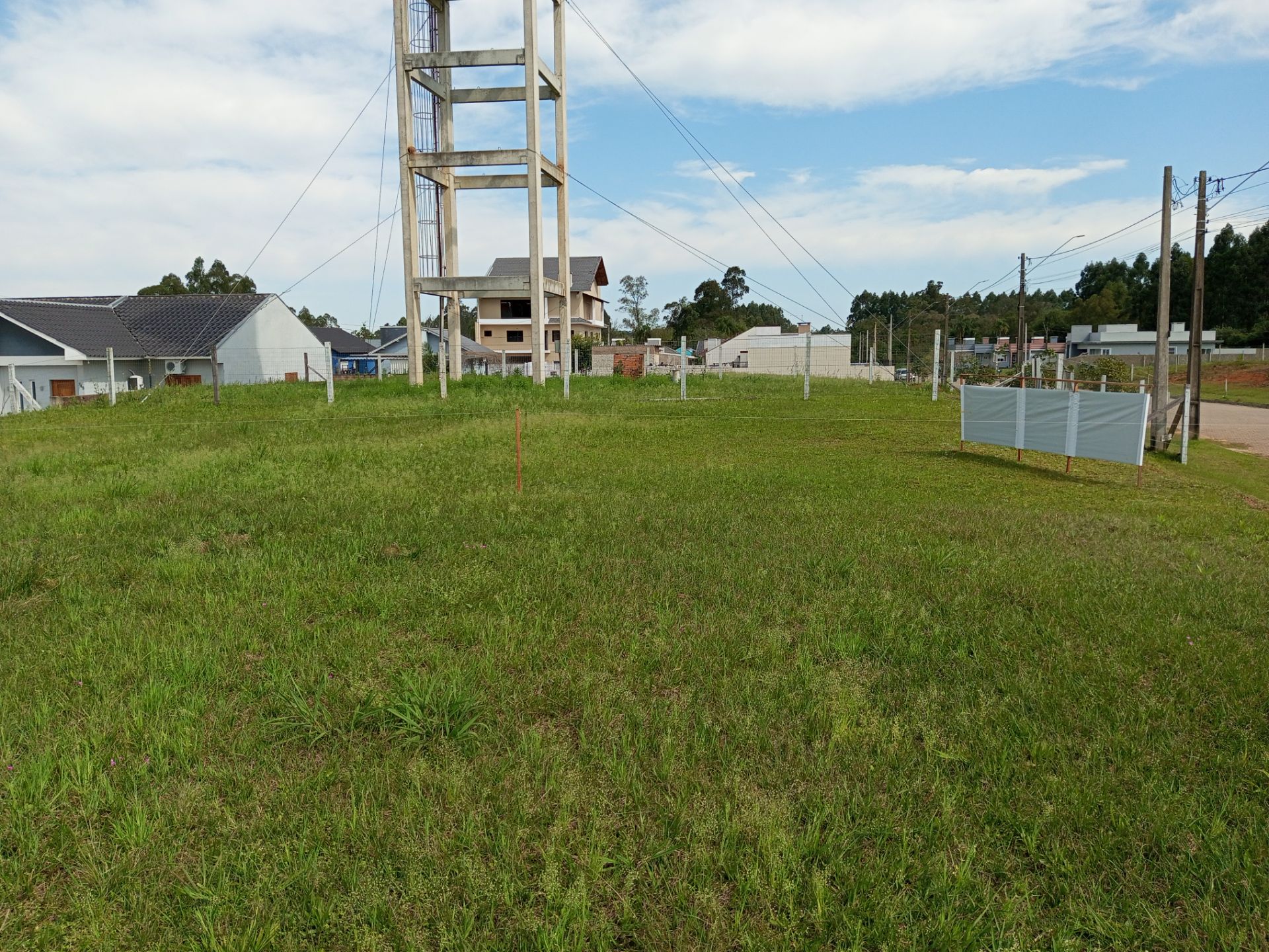 Terreno no loteamento Primavera com 360,4m² - Foto 3