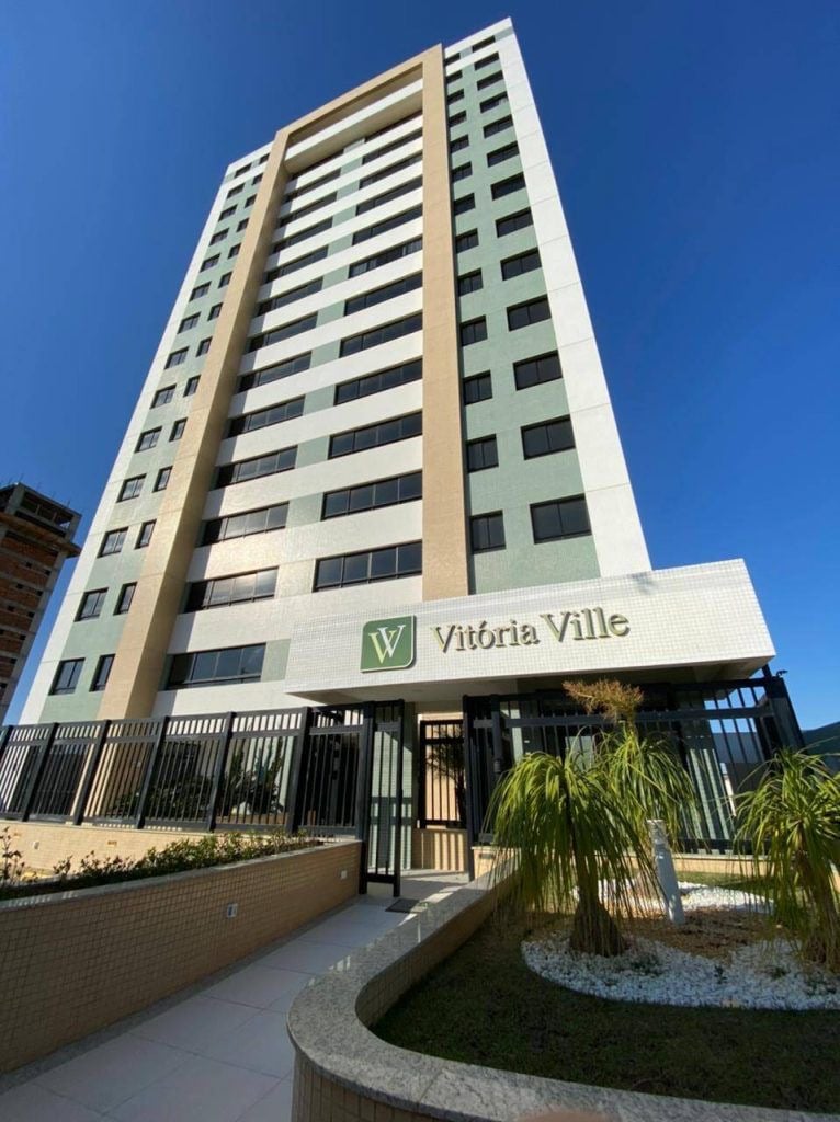 Apartamento à venda, avenida Perimetral.