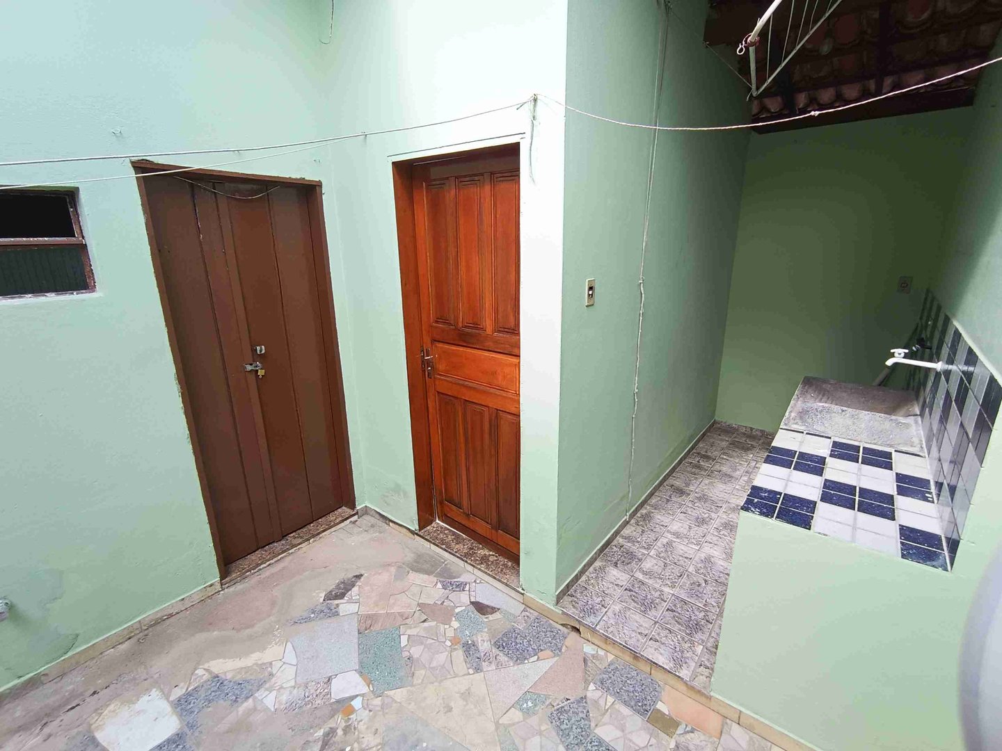 Casa de 4 quartos para locação - Região Central - Foto 16