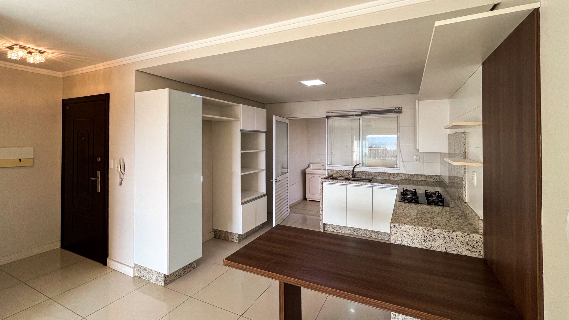 Apartamento no Residencial Athenas com 2 Dormitórios e Suíte - Foto 5