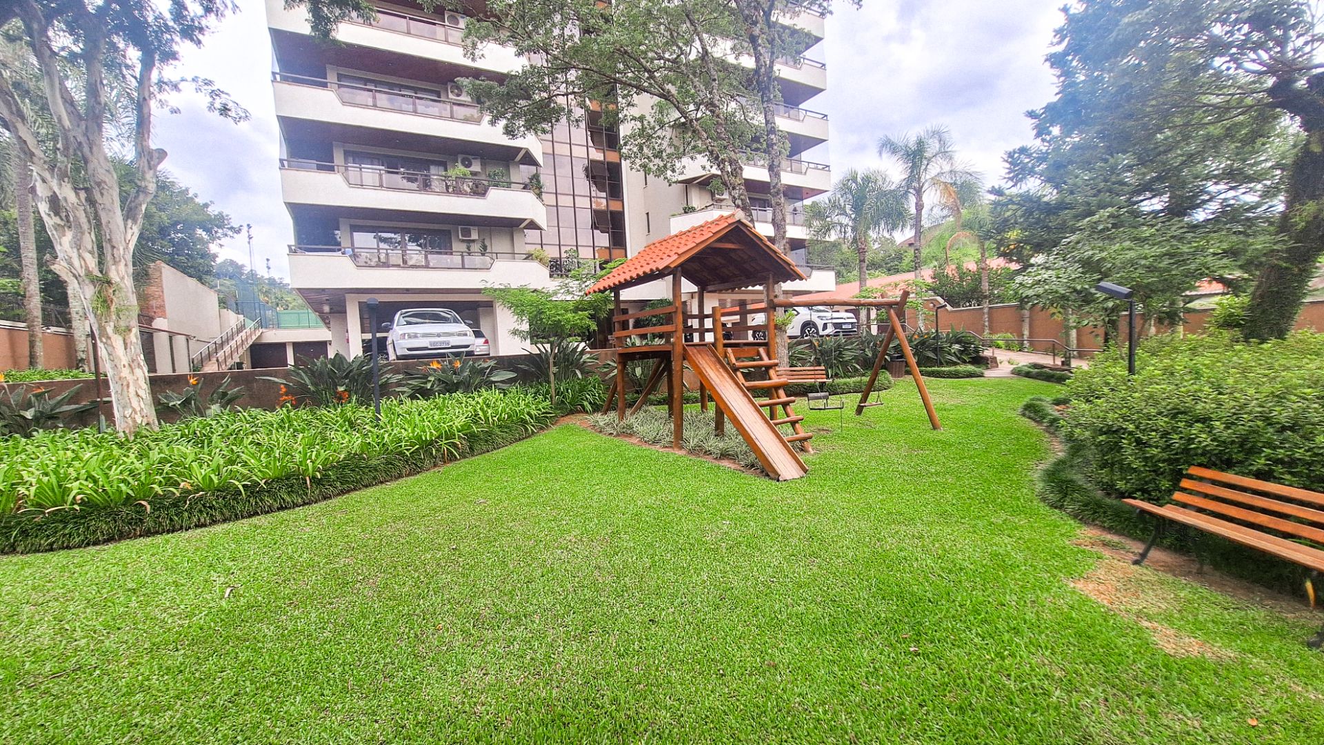 Apartamento no Edifício Dona Helena com 3 dormitórios - Foto 29