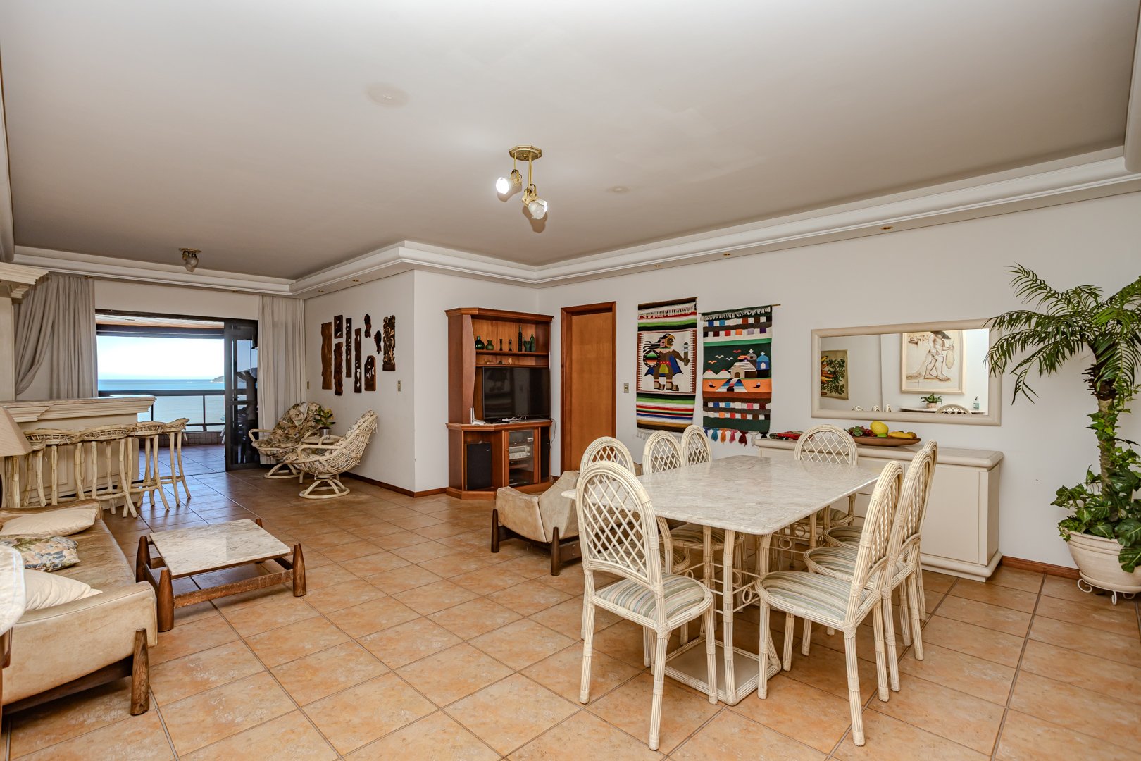 Apartamento à Frente Mar no Edifício Real Park à venda em Balneário Camboriú