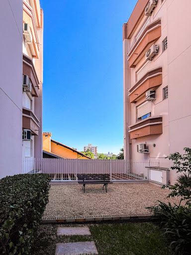 Apartamento Residencial Flamboyant com 3 dormitórios e suíte - Foto 17