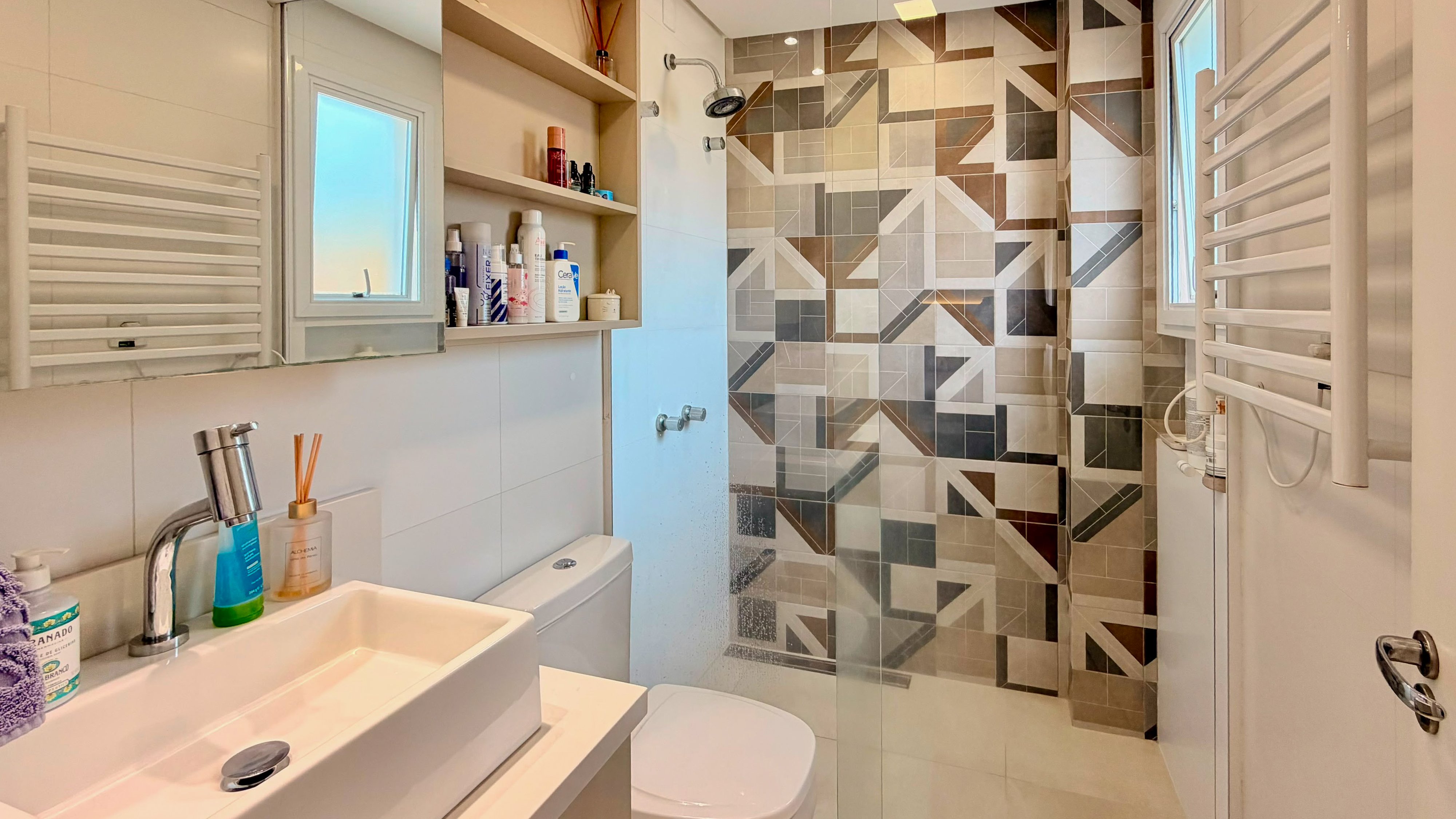 Apartamento no Centro com 2 Dormitórios e Suíte - Foto 15