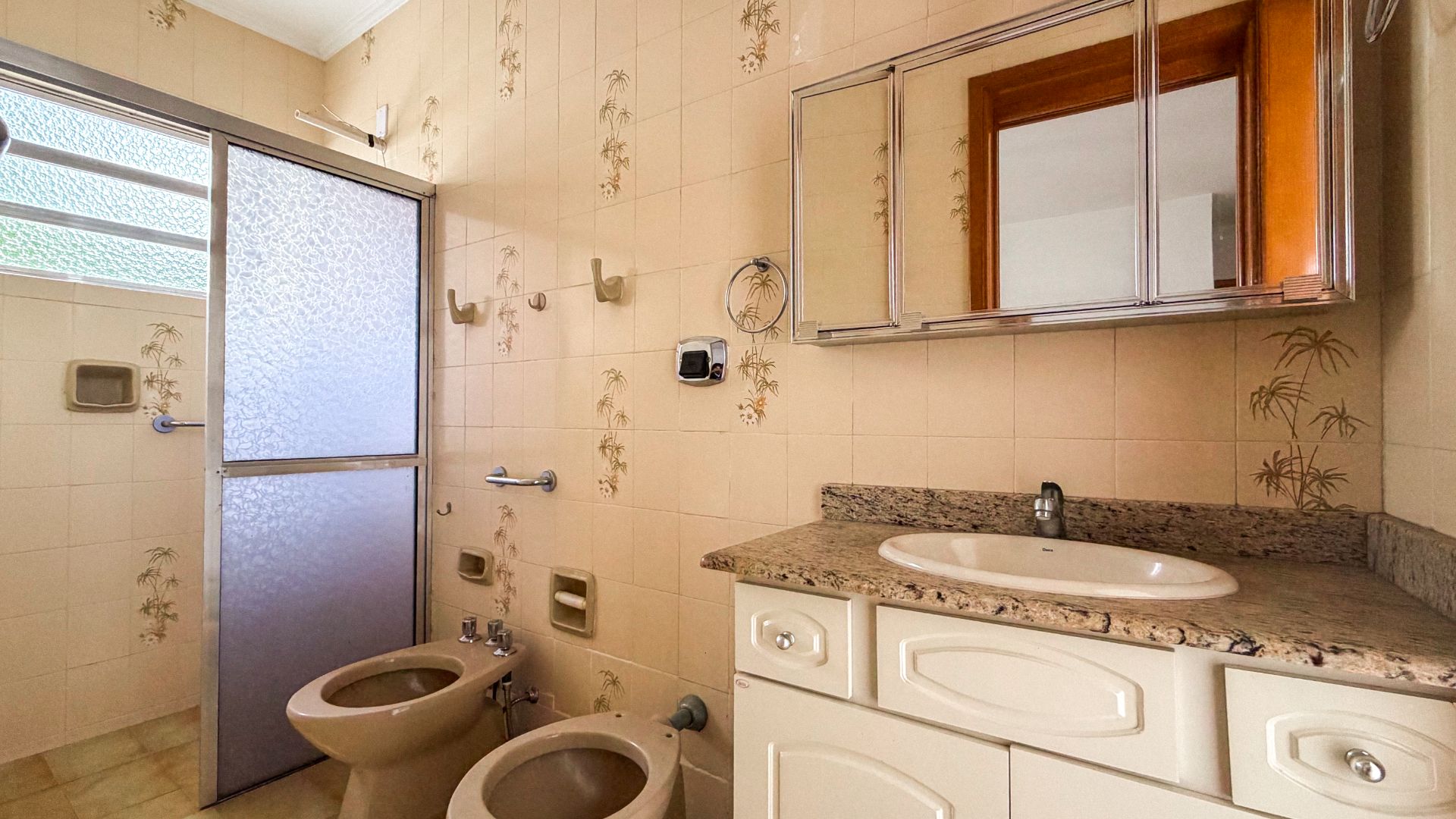 Casa no Goiás com 3 dormitórios - Foto 12