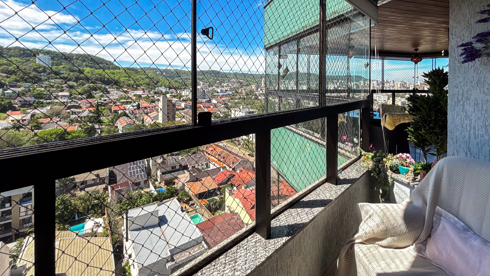 Apartamento 1 por andar com  3 suítes no Santo Inácio - Foto 12