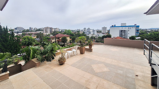 Casa no Santo Inacio com 4 dormitórios e piscina - Foto 4