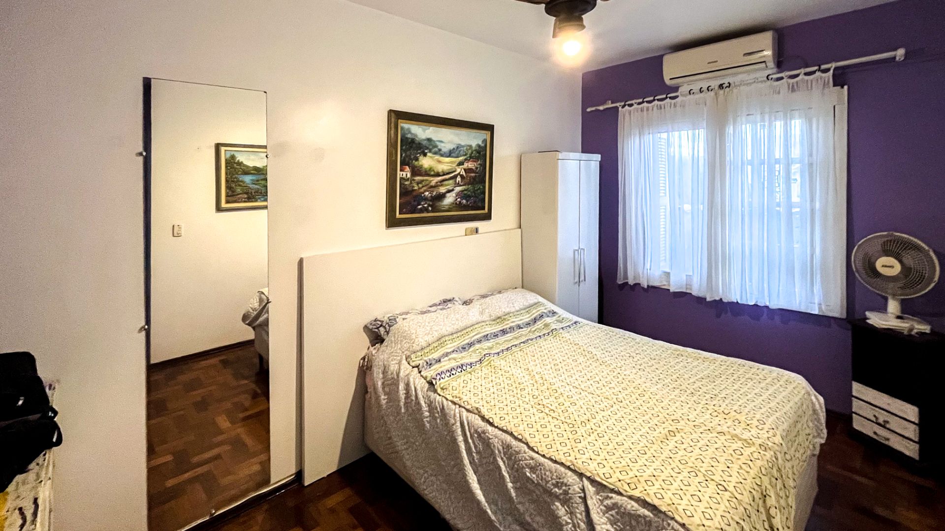 Casa no Centro com 5 dormitórios e Suíte - Foto 9