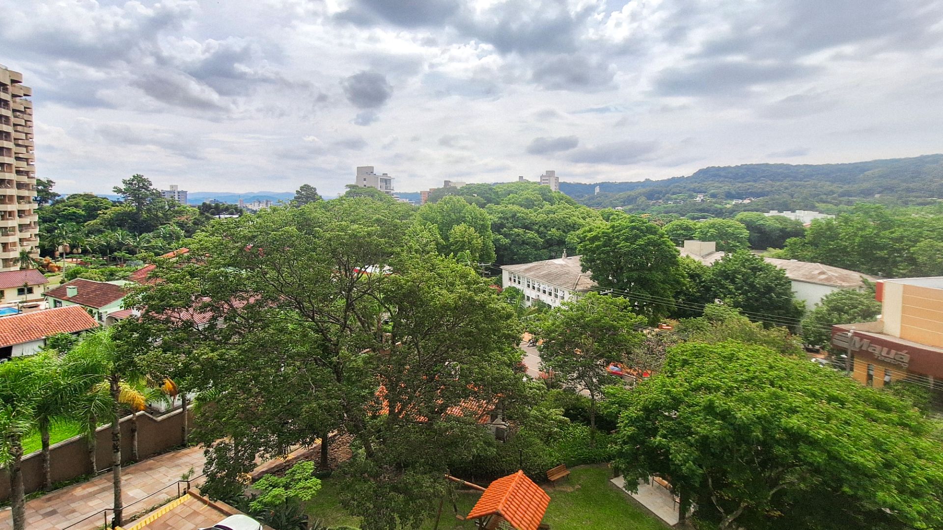 Apartamento no Edifício Dona Helena com 3 dormitórios - Foto 22