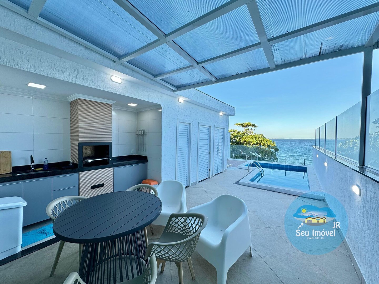 Casa em Pontinha, Araruama