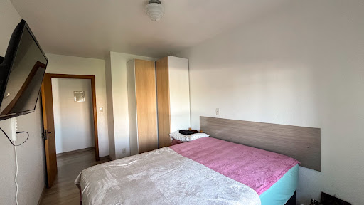 Apartamento no Centro com 1 dormitório e sacada - Foto 9
