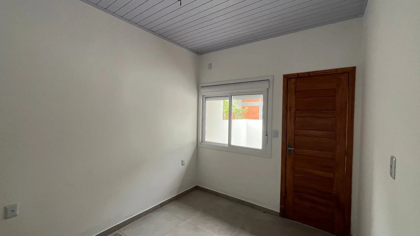 Geminados com 1 dormitório no bairro Arroio Grande - Foto 3