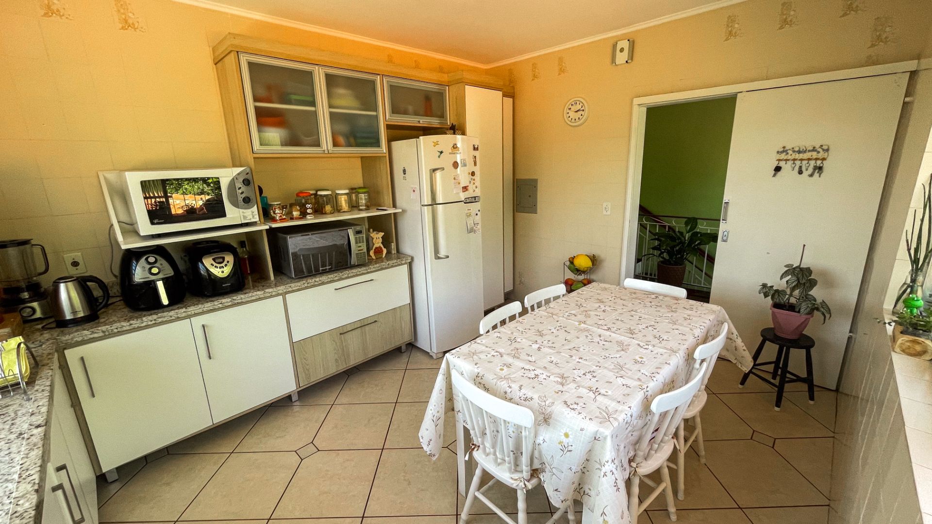 Casa no Higienópolis com 3 dormitórios e amplo pátio - Foto 12