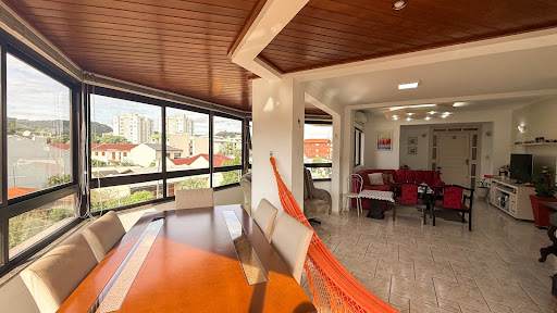 Apartamento no Santo Inácio com 3 dormitórios e sala ampla - Foto 6