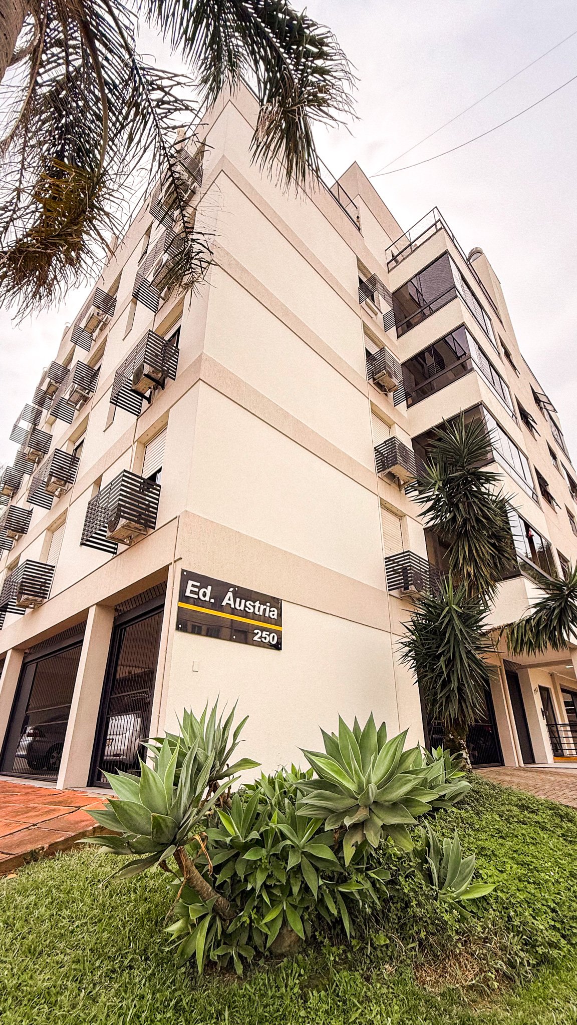 Apartamento 3 dormitórios com suíte no Bonfiim - Foto 4