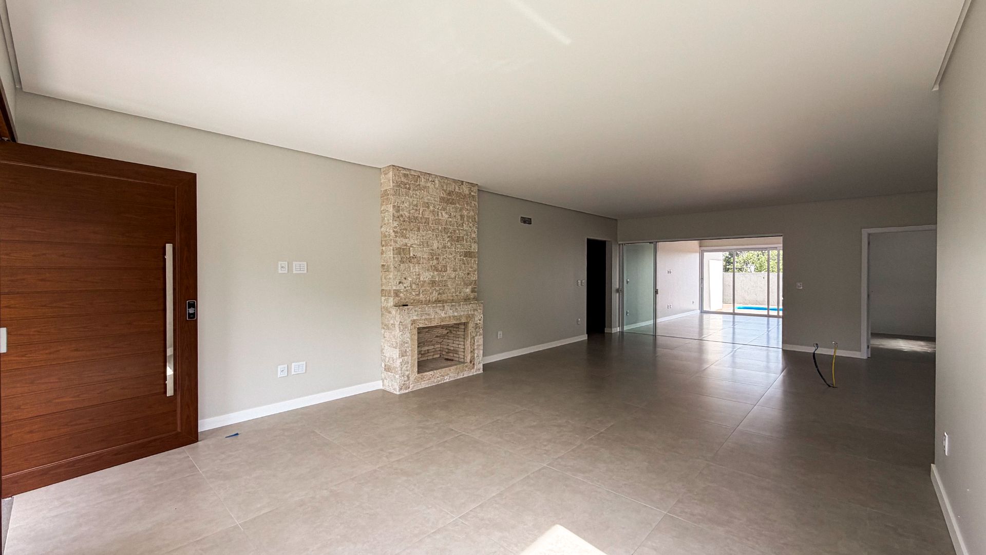 Casa no Royal Country com 3 dormitórios e pátio com piscina - Foto 6