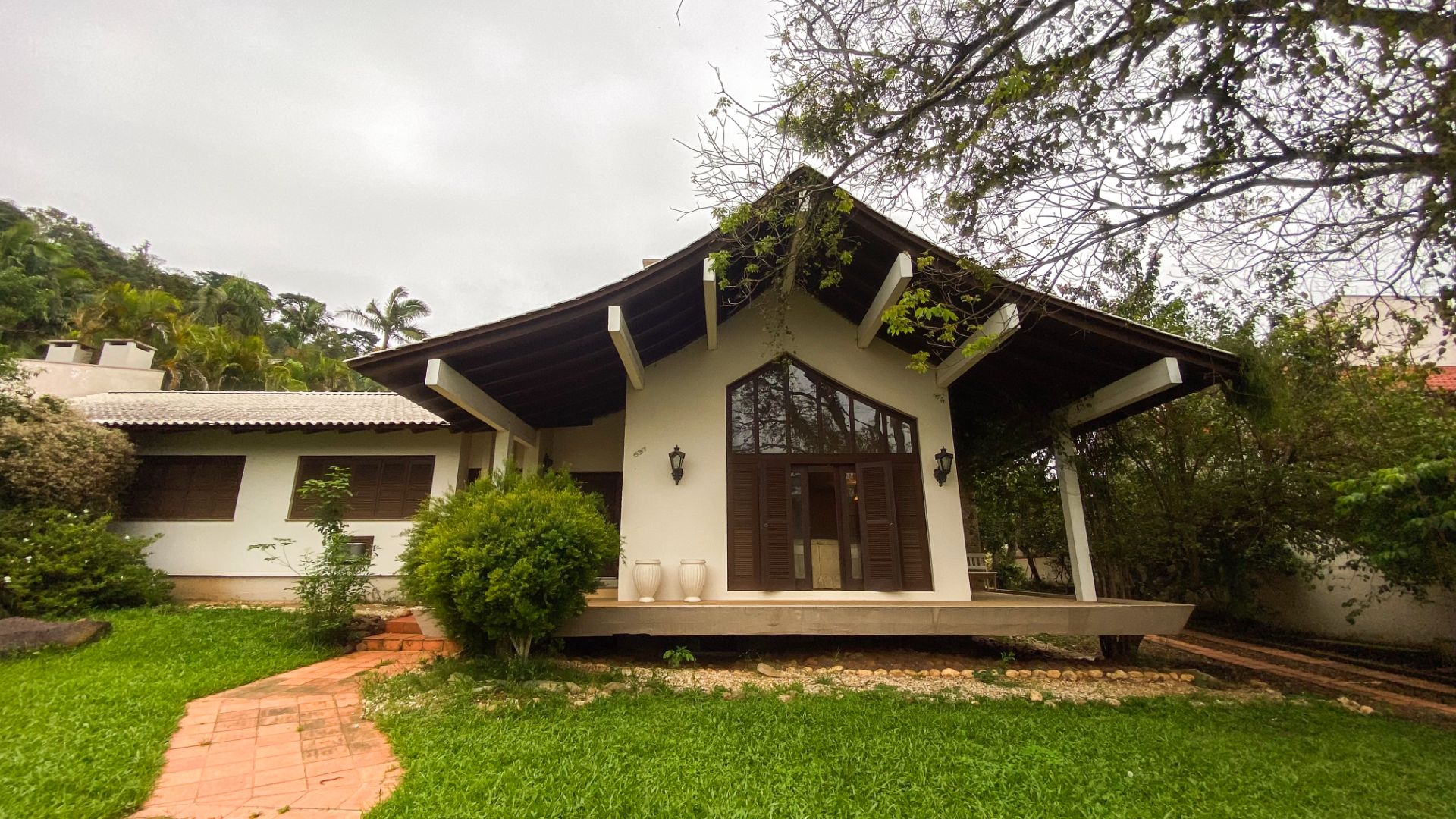 Casa no Higienópolis com 6 dormitórios