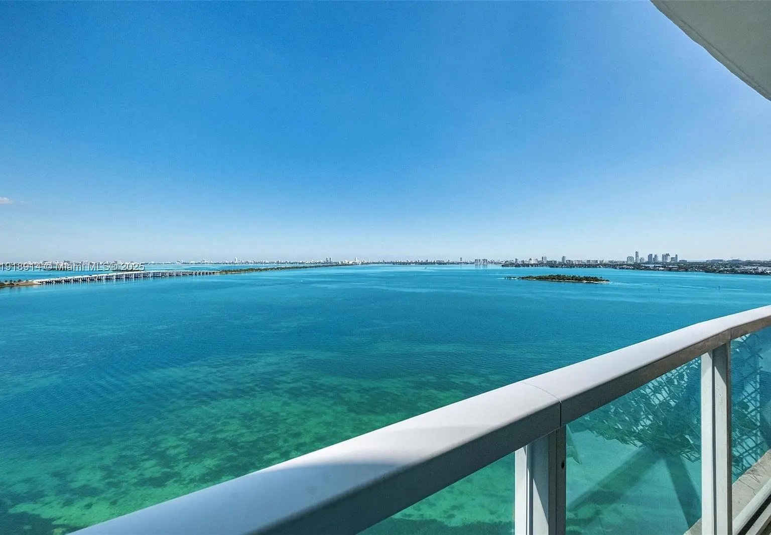 APARTAMENTO MIAMI - 82417995 — foto 3