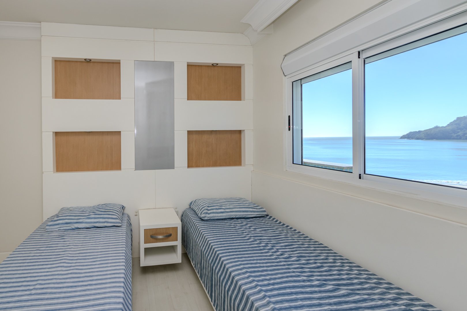 Apartamento Frente Mar em Villa Cora à venda no centro de Balneário Camboriú — foto 25