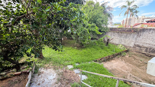 Casa no Higienópolis com 3 dormitórios e pátio amplo - Foto 13