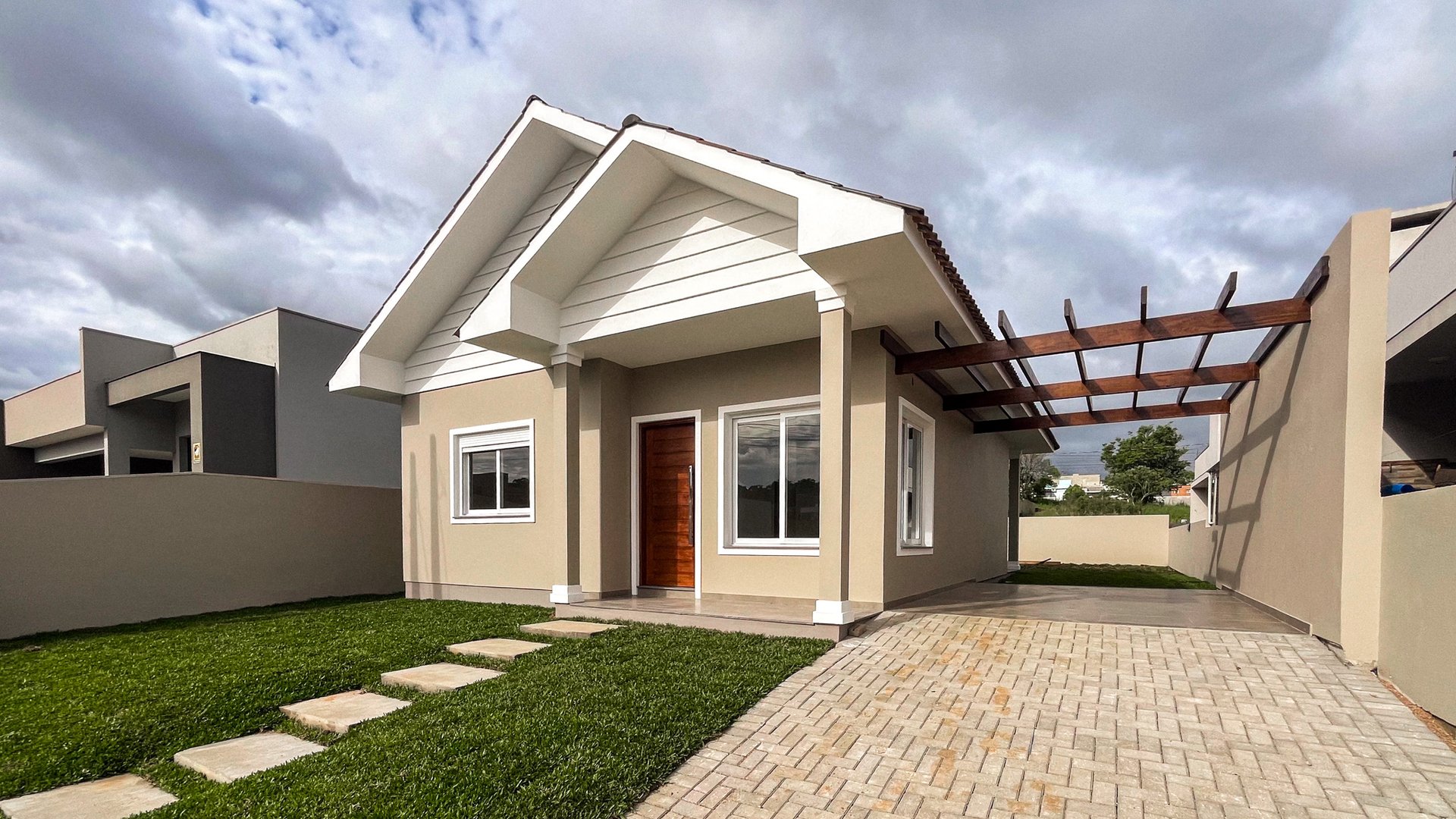 Casa no João Alves com 2 dormitórios e suíte