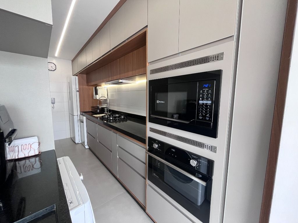 Apartamento 3 dormitórios mobiliado com 2 vagas perto da praia no canto do forte — foto 11