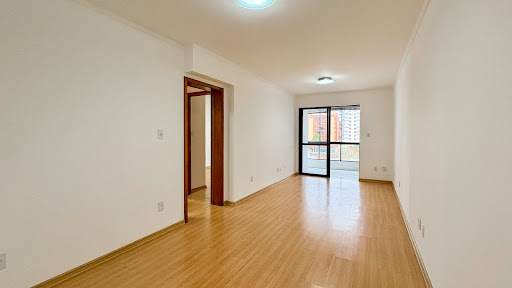 Apartamento no Centro com 3 dormitórios - Foto 13