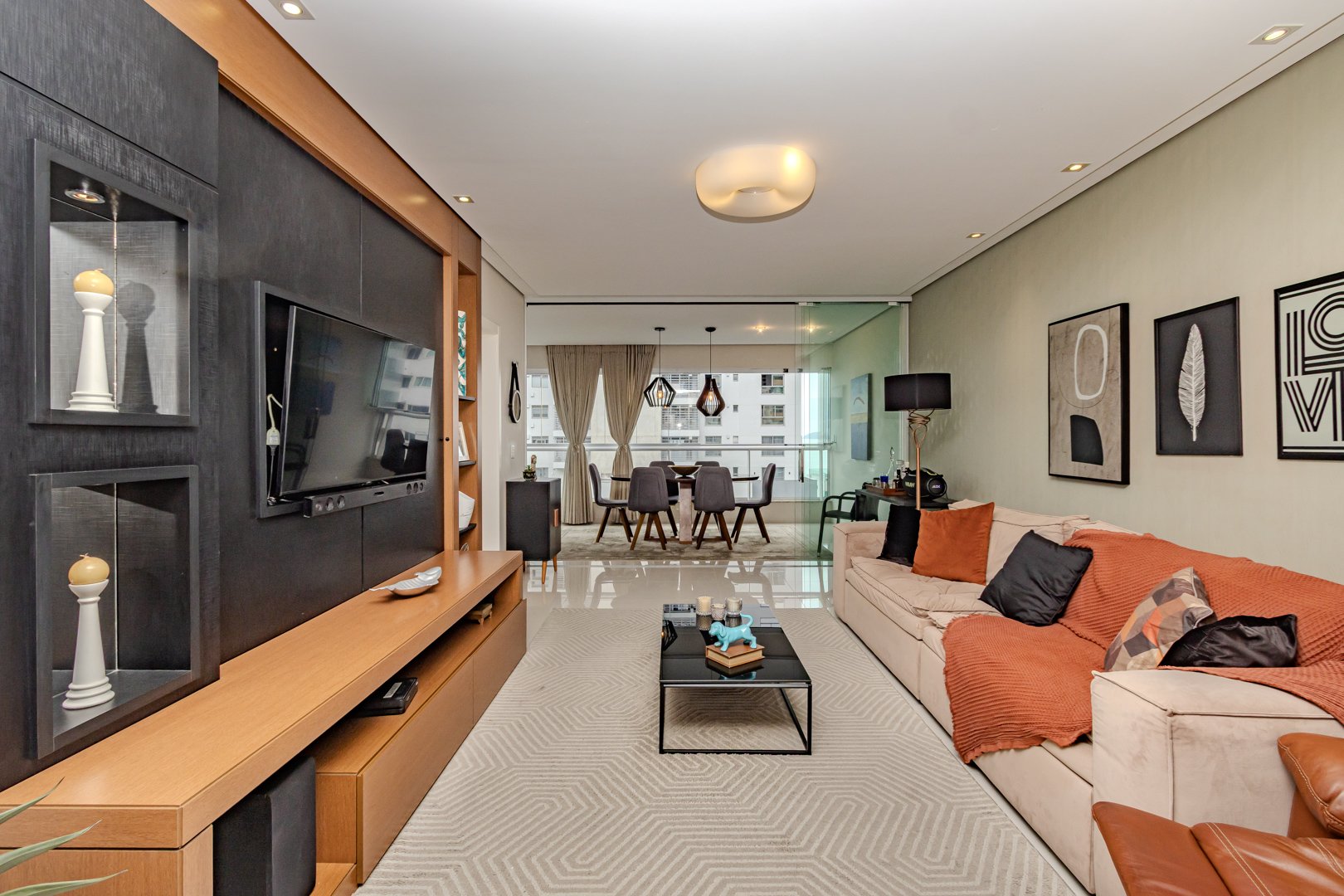  Apartamento no Edifício Costa Insolaratta á venda em Balneário Camboriú