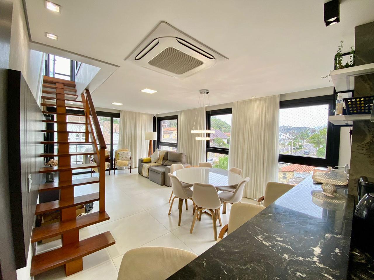 Cobertura Duplex Torres -  Mobiliada & junto a Lagoa do Violão 