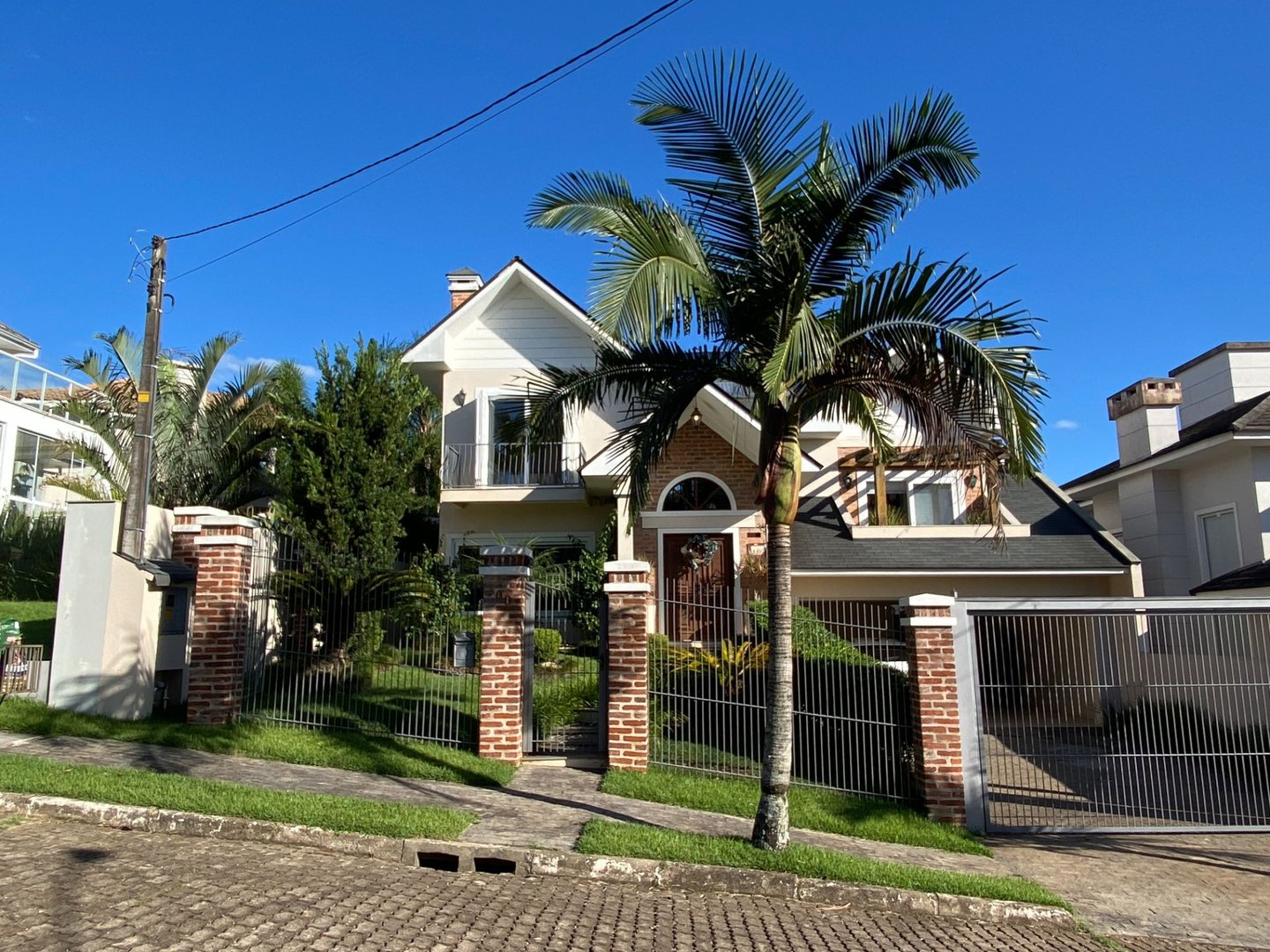 Casa no Condomínio Terra Madre com 3 dormitórios e 2 suites