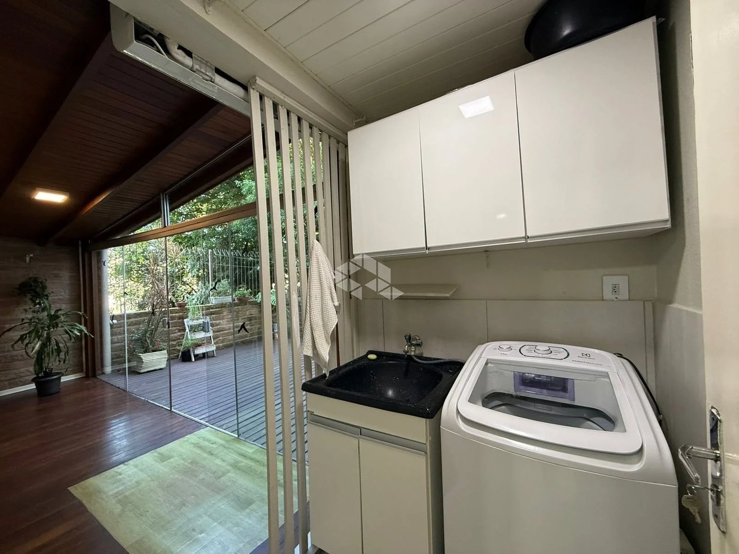 Apartamento com 2 quartos, 1 vaga e 64.25m² - Foto 19