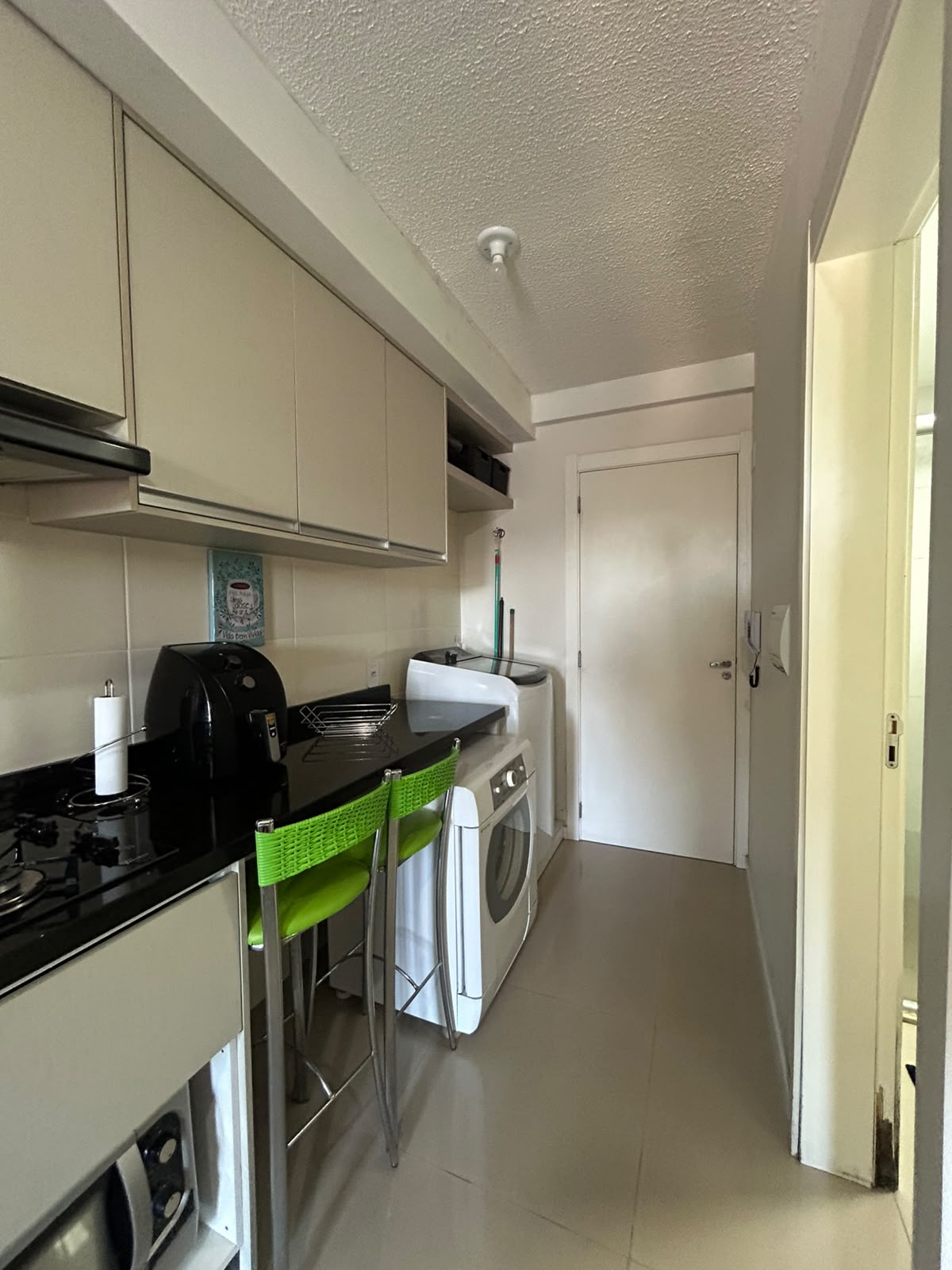 Apartamento 1 dormitório com terraço privativo em Humaitá, Bento Gonçalves, foto 2