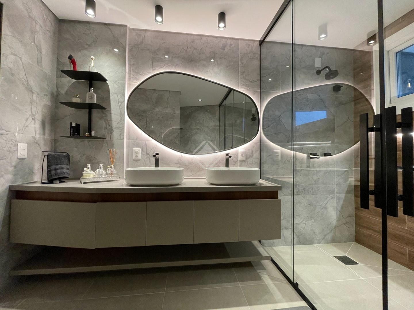 Maximus Exclusive Residences | Mobiliado — foto 15